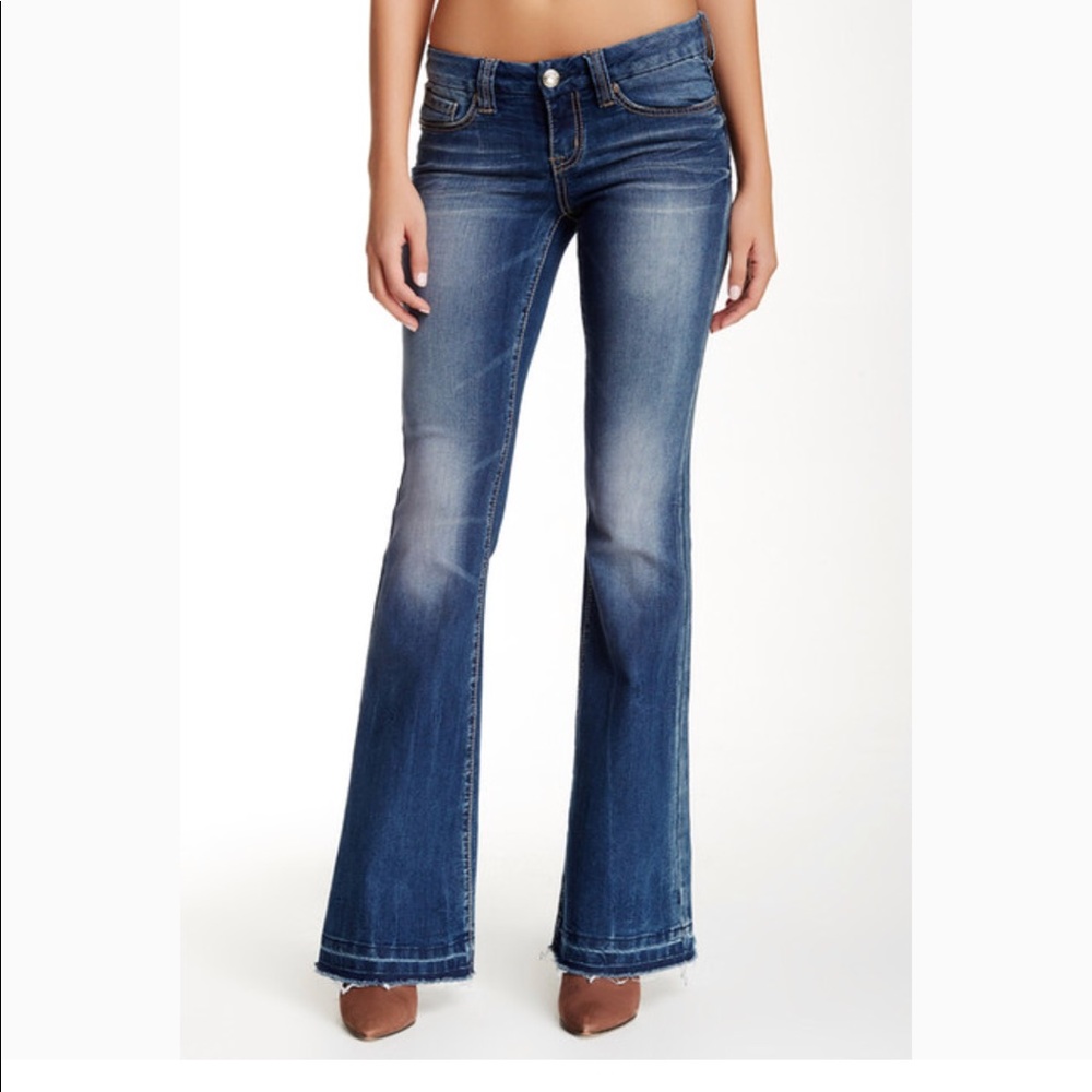 NWT Seven7 Jeans Flare